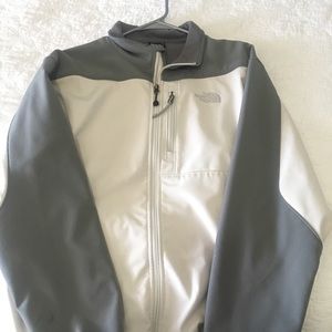 Men’s NorthFace jacket